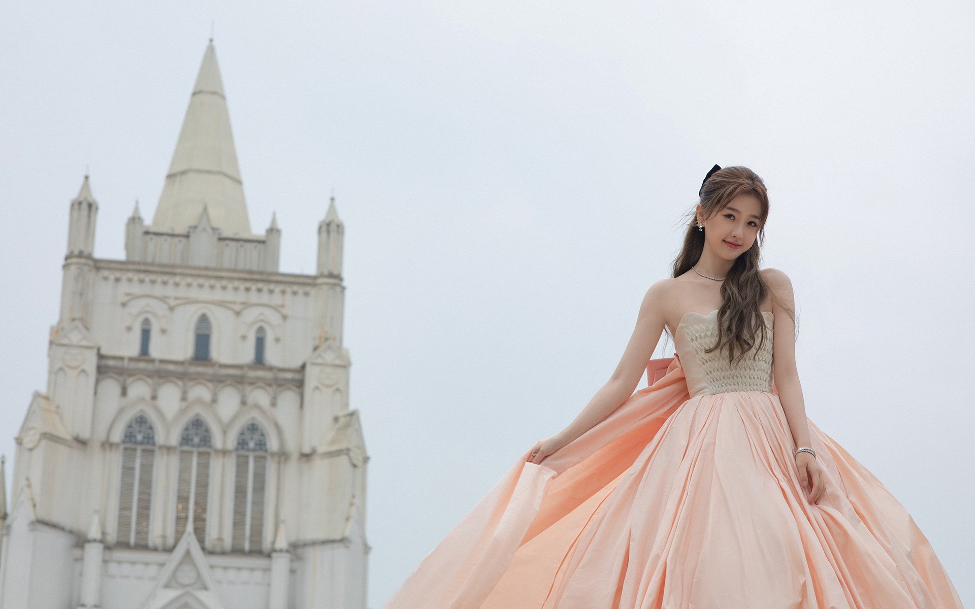 德国队历史性第四次夺得欧洲杯冠军,巩固欧洲足球霸主地位,德国队欧洲杯夺冠年份