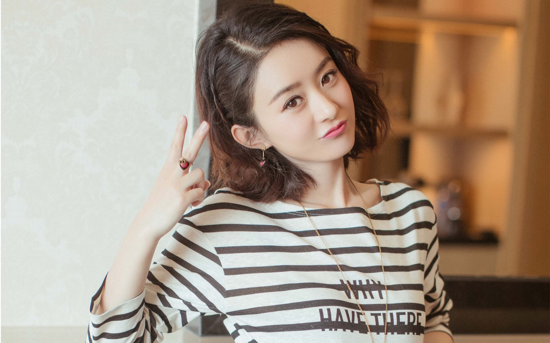 职业联赛推广球员文化活动增强职业形象塑造,职业球员的素养